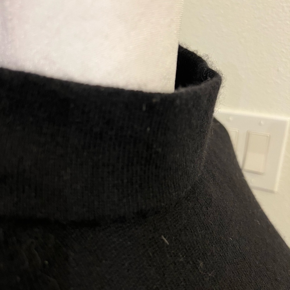 Black Turtleneck cashmere Vince Sweater Dress - Picture 4 of 9